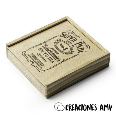 Caja de madera grabada con baraja y dados – Especial Día del Padre Caja de madera grabada con baraja y dados – Especial Día del Padre