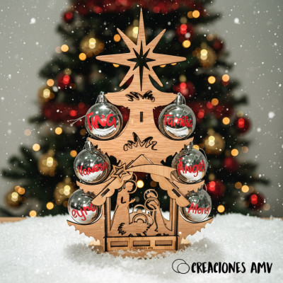 Árbol de Navidad con Nacimiento Personalizado | Decoración Familiar